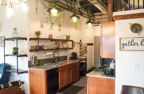 Niles Apartment | Rivers Edge Lofts - Unit 1