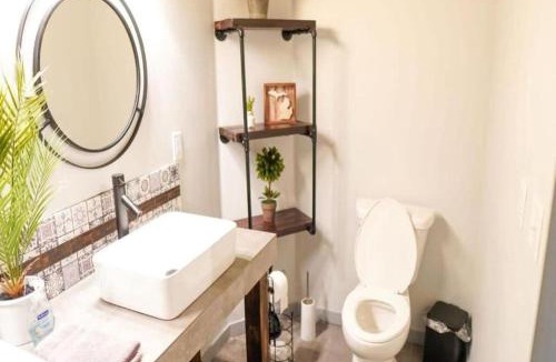 Niles Hotel | Rivers Edge Lofts - Unit 3