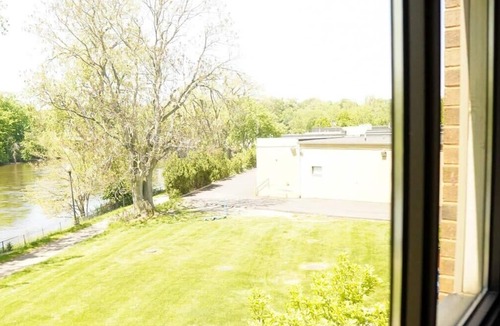 Niles Apartment | Rivers Edge Lofts - Unit 6