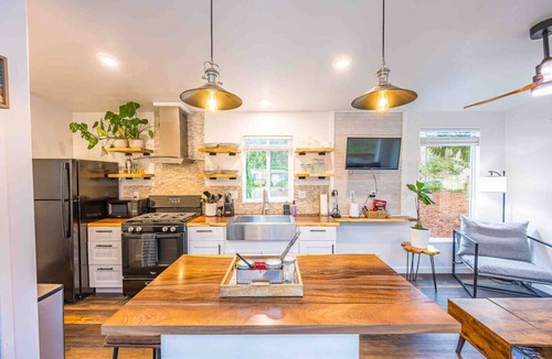 Port Angeles East Cabin | Rivers Edge:river side tiny home