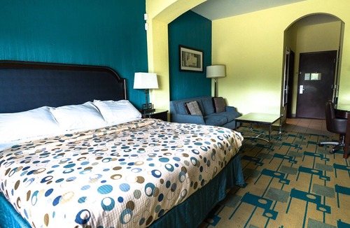 Three Rivers Hotel | Rivers Inn & Suites