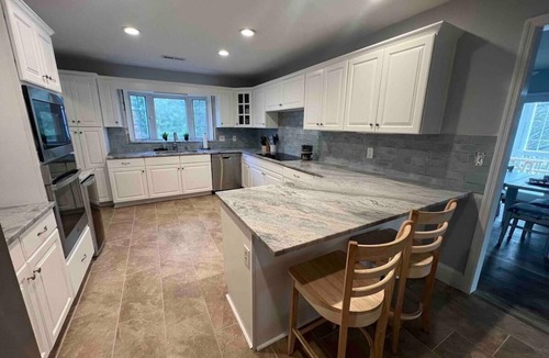 Little River House | River’s Rest: 7br Waterfront + Game Room!