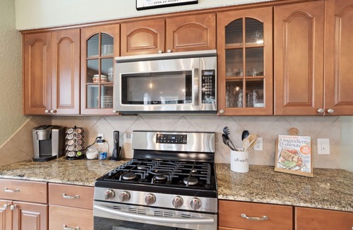 Wild Peach Village House | Riversbend Retreat on the San Bernard River