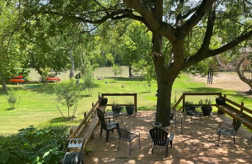 Bastrop House | RiversEdge Pet Friendly Zen River Retreat.