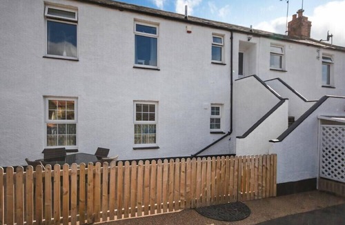 Warkworth Cottage | RIVERSHIELD, pet friendly in Warkworth