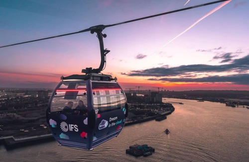 Royal Docks Apartment | Riverside 2 Bed Apartment