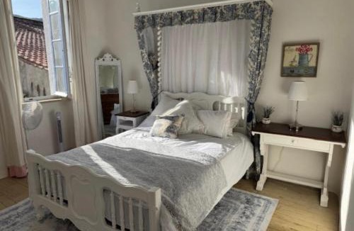 Quillan House | Riverside 4 bed house full of character and charm