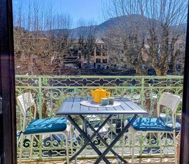 Sospel Apartment | Riverside apartment