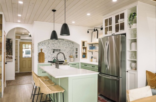 Trent Hills House | Riverside Cabin 4nA serene riverside getaway