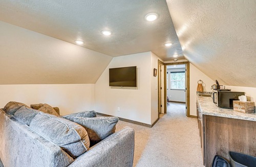 Darby Cabin | Riverside Cabin in Bitterroot National Forest!