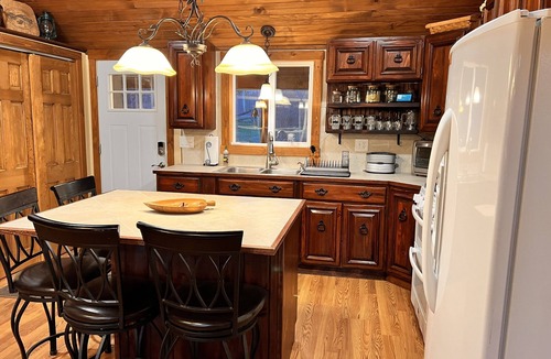 Chase Mills Cabin | Riverside cabin with excellent kayaking and fishing