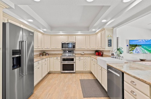 West Bradenton House | Riverside Château | Pool, Game Room + Near AMI