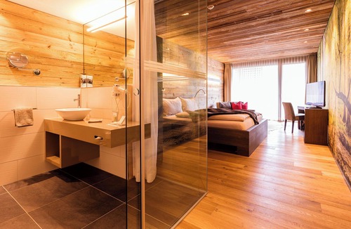 Glattfelden Hotel | Riverside