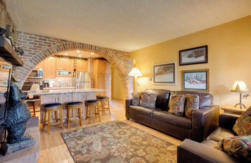 Winter Park Condo | Riverside Condo in Downtown Winter Park!