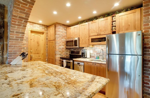 Winter Park Condo | Riverside Condo in Downtown Winter Park!