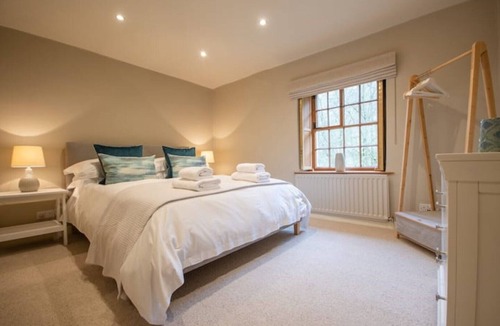 Alstonfield Cottage | Riverside Cottage Alstonefield Peak District