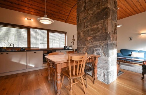 Beauly House | Riverside Cottage by Interhome