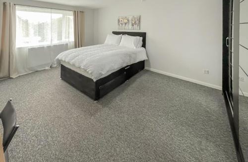 Pinchbeck House | Riverside Cottage