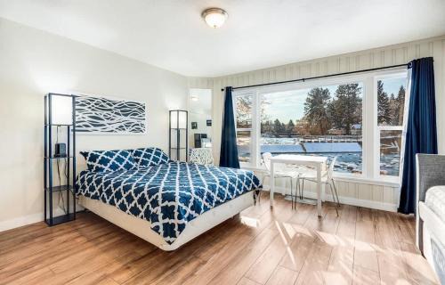 Bend House | Riverside Cottage - Just Steps from the Deschutes