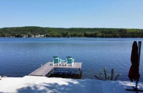 Quinte West House | Riverside Cottage Retreat