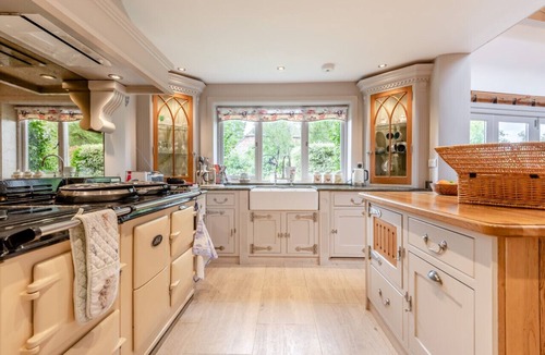 Wareham House | Riverside Cottage - Wareham