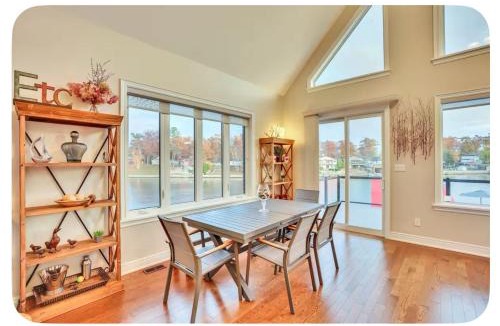 Wasaga Beach House | Riverside Dreams