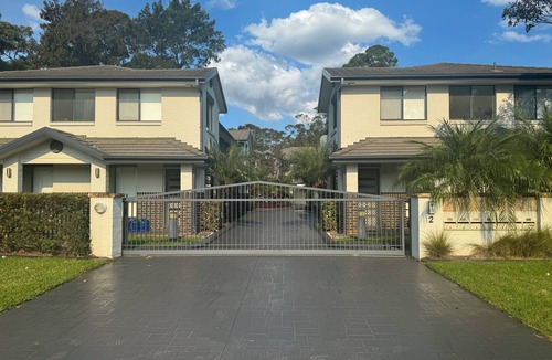Emu Plains House | Riverside Gardens
