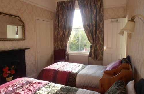 Morpeth House | Riverside Guest House