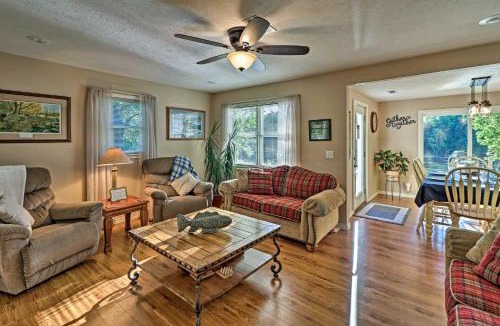 Mountain Home House | 'Riverside Hide-A-Way' w/Patio, BBQ, Fishing Pier