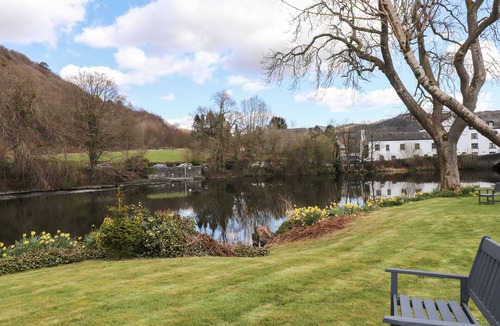 Newby Bridge Cottage | RIVERSIDE HIDEAWAY, pet friendly, with open fire in Newby Bridge