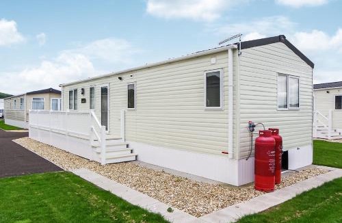 Bleadon Resort | Riverside Holiday Village