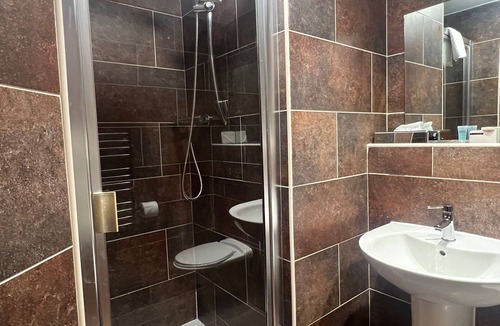 Kenilworth Hotel | Riverside Hotel