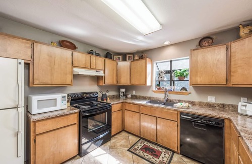 Ruidoso Cabin | Riverside House by Ruidoso Vacation Rentals