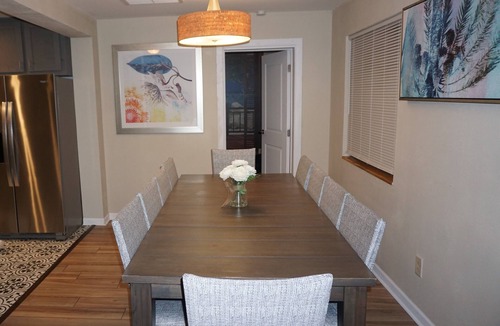 Kingston House | Riverside Island Bungalow