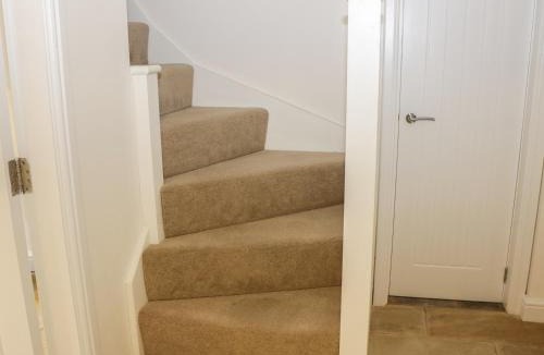 Cuckney House | Riverside Lodge