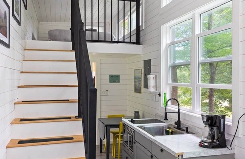 Johnson Cabin | Riverside Luxury Tiny House w/Treehouse Sauna, Hot Tub & Views Near Stowe