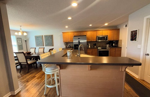 Riverside House | Riverside Missouri
