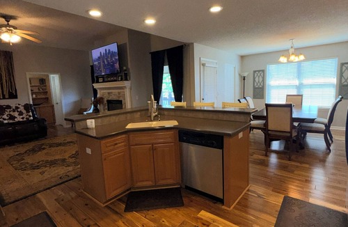 Riverside House | Riverside Missouri
