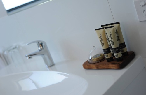 Cattai Hotel | Riverside Oaks Golf Resort