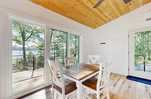 Sandy Point House | Riverside on Penobscot