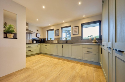 Keswick Cottage | Riverside Park 3