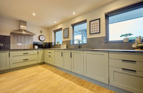 Keswick Cottage | Riverside Park 3