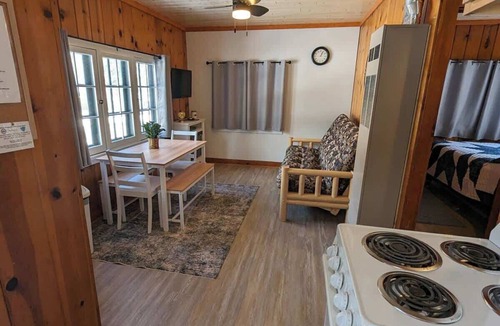 Park Rapids Cabin | Riverside Point Resort #3 | 2 Bed, 1 Bath