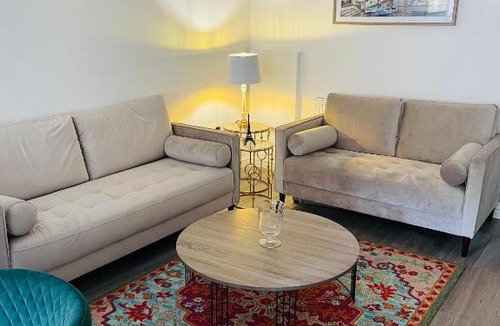 Island Gardens House | Riverside Premium Double Room E14