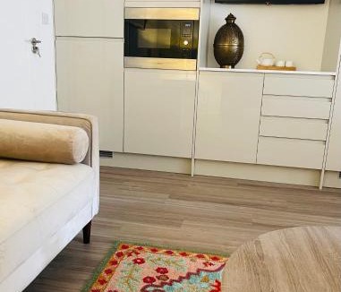 Island Gardens House | Riverside Premium Double Room Garden View E14