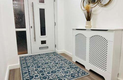 Island Gardens House | Riverside Premium En suite Double Room E14