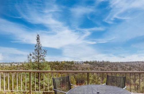 Redmond House | Riverside R&R