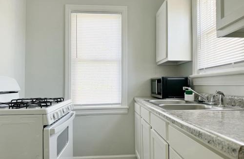 Evansville Apartment | Riverside Retreat Apartments