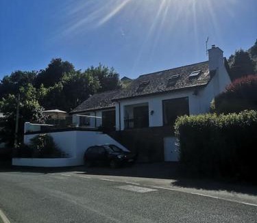 Llandysul Villa | Riverside Retreat