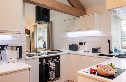 Newby Bridge Cottage | Riverside Retreat